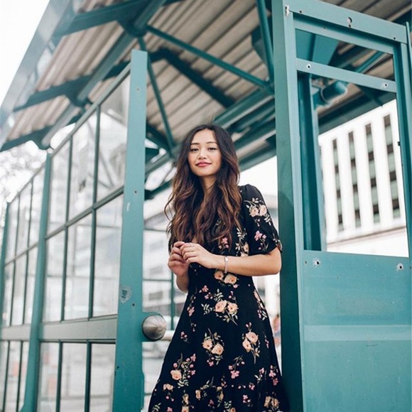 LAST ONE! Floral Black V Neck Dress Summer Boho - Picture 6 of 8